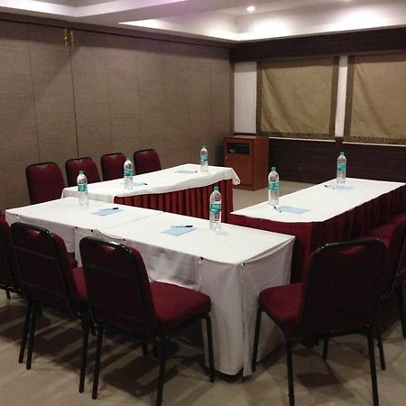 Hotel Thulashi Park 钦奈 外观 照片
