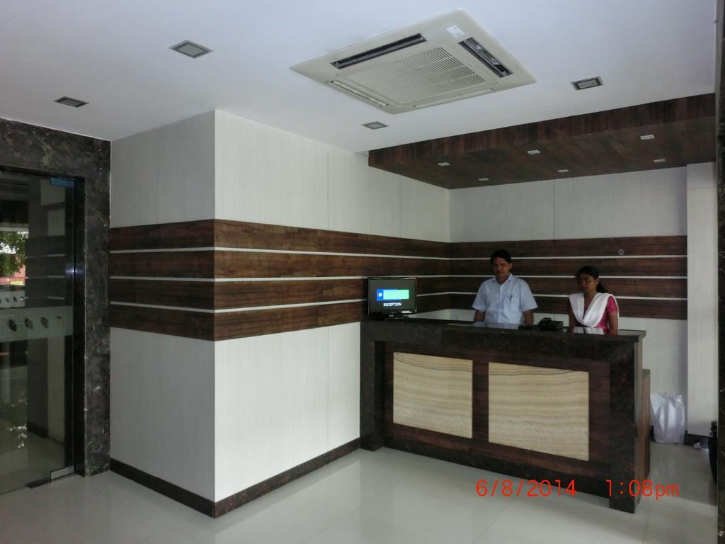 Hotel Thulashi Park 钦奈 外观 照片